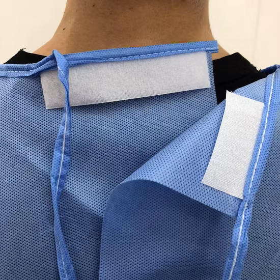 Vestido protector del vestido médico a prueba de agua disponible del aislamiento